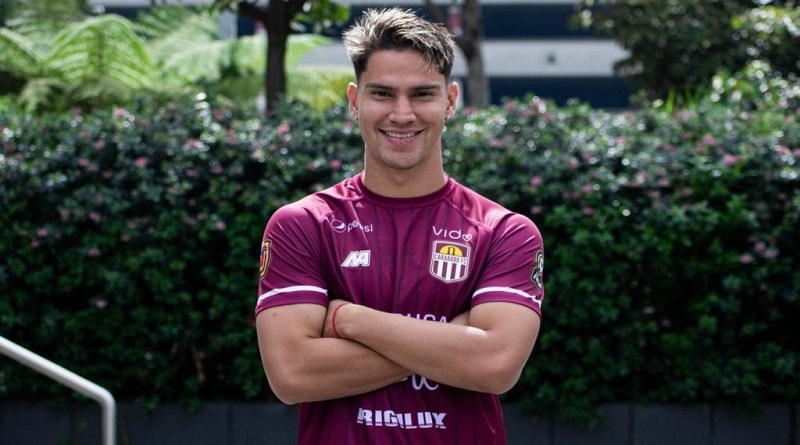 Carabobo FC ficha al delantero colombiano Flabián Londoño Carabobo FC ficha al delantero colombiano Flabián Londoño