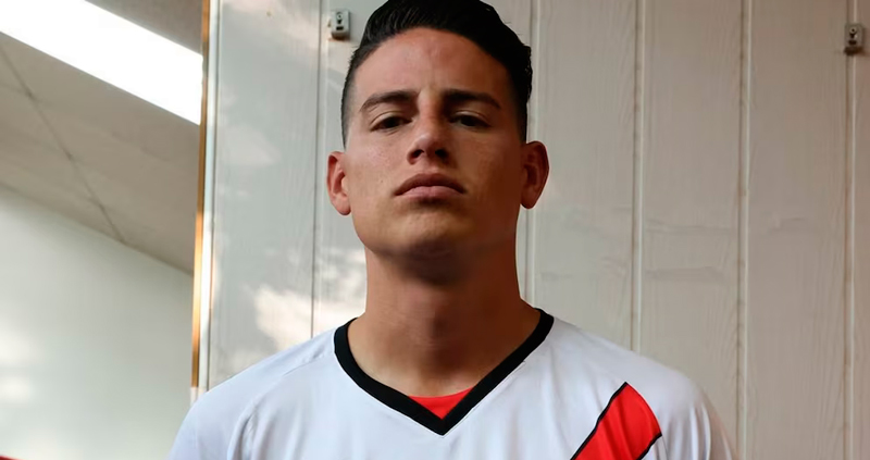 James Rodríguez rescindió su contrato con Rayo Vallecano