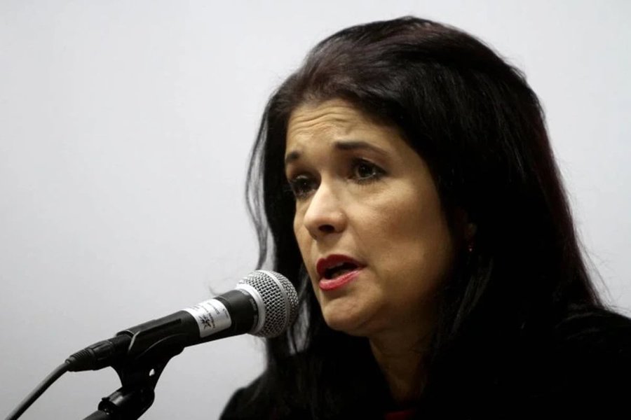 Mary Pili Hernández: «Da terror que sigan encarcelando a menores de edad» Mary Pili Hernández: «Da terror que sigan encarcelando a menores de edad»