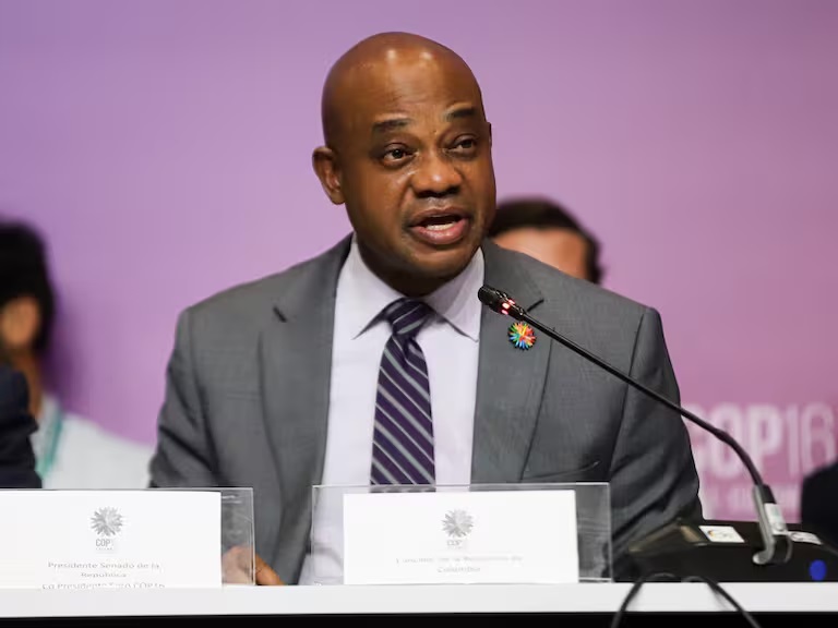 Canciller de Colombia pidió a Venezuela asegurar la frontera para evitar paso del ELN