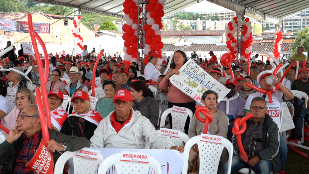Más de 4 000 personas acompañaron a Nelson Carmona Lopera en el lanzamiento de su campaña a la Cámara de Representantes.